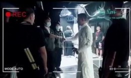 范哥爆料动作视频播放,惊险刺激，一镜到底！